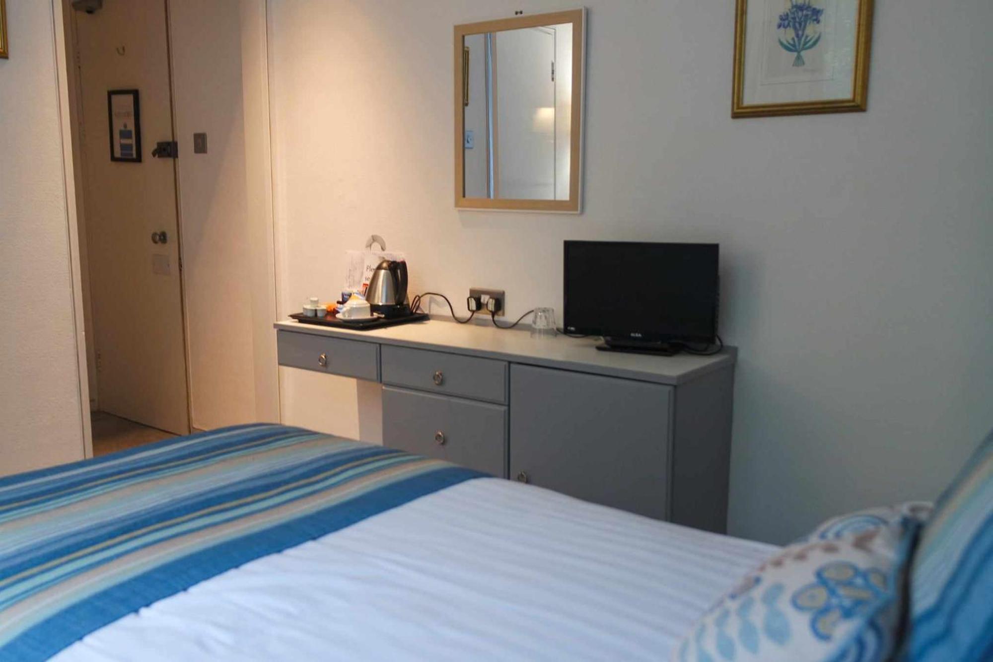 The Hannafore Point Hotel Looe Oda fotoğraf